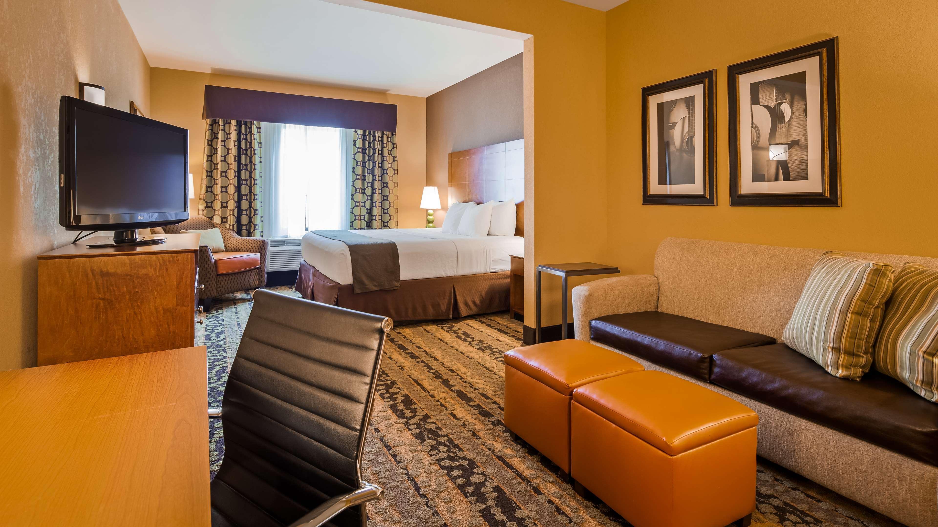 Best Western Plus Tupelo Inn&Suites Exterior foto
