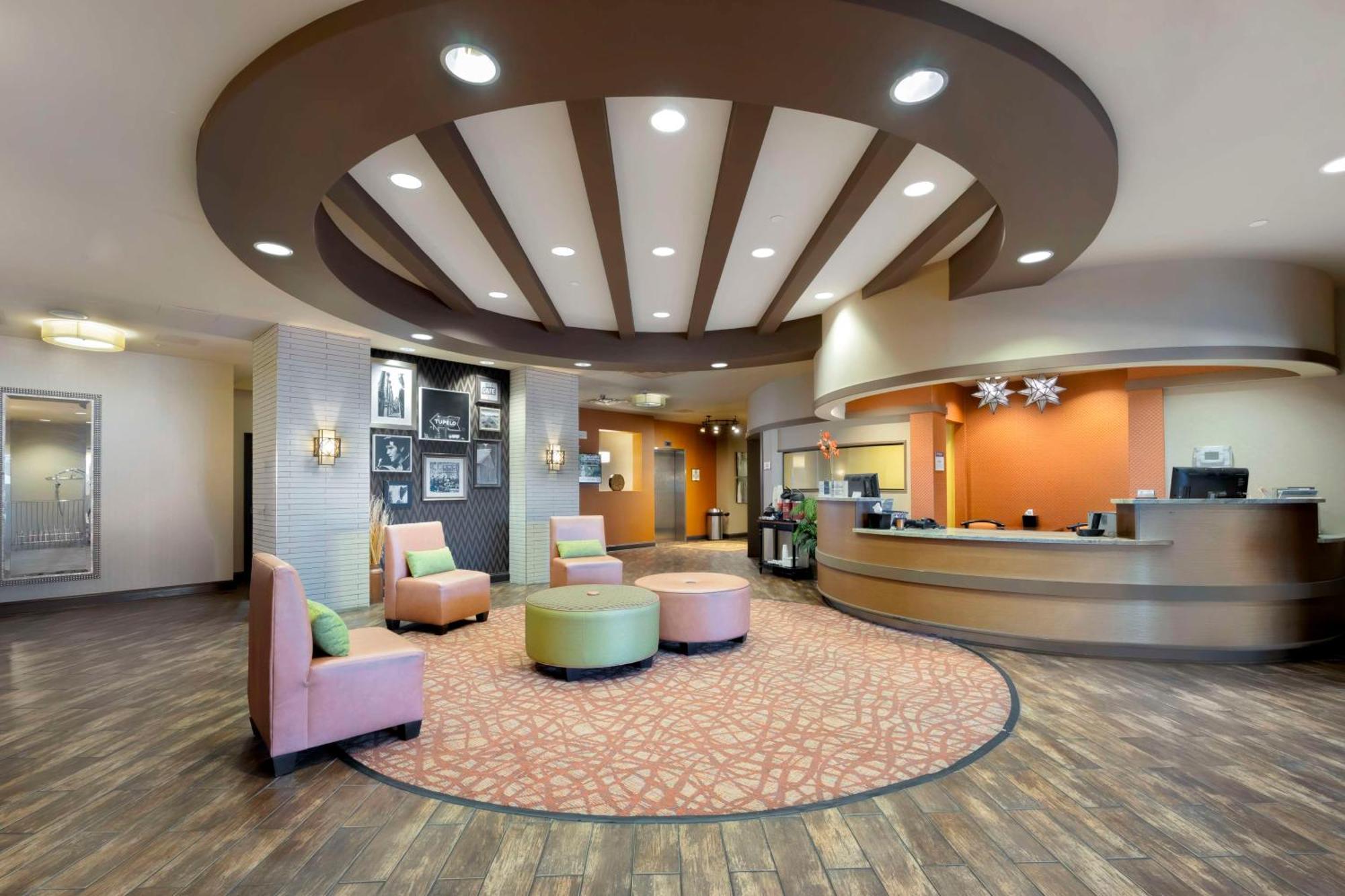 Best Western Plus Tupelo Inn&Suites Exterior foto